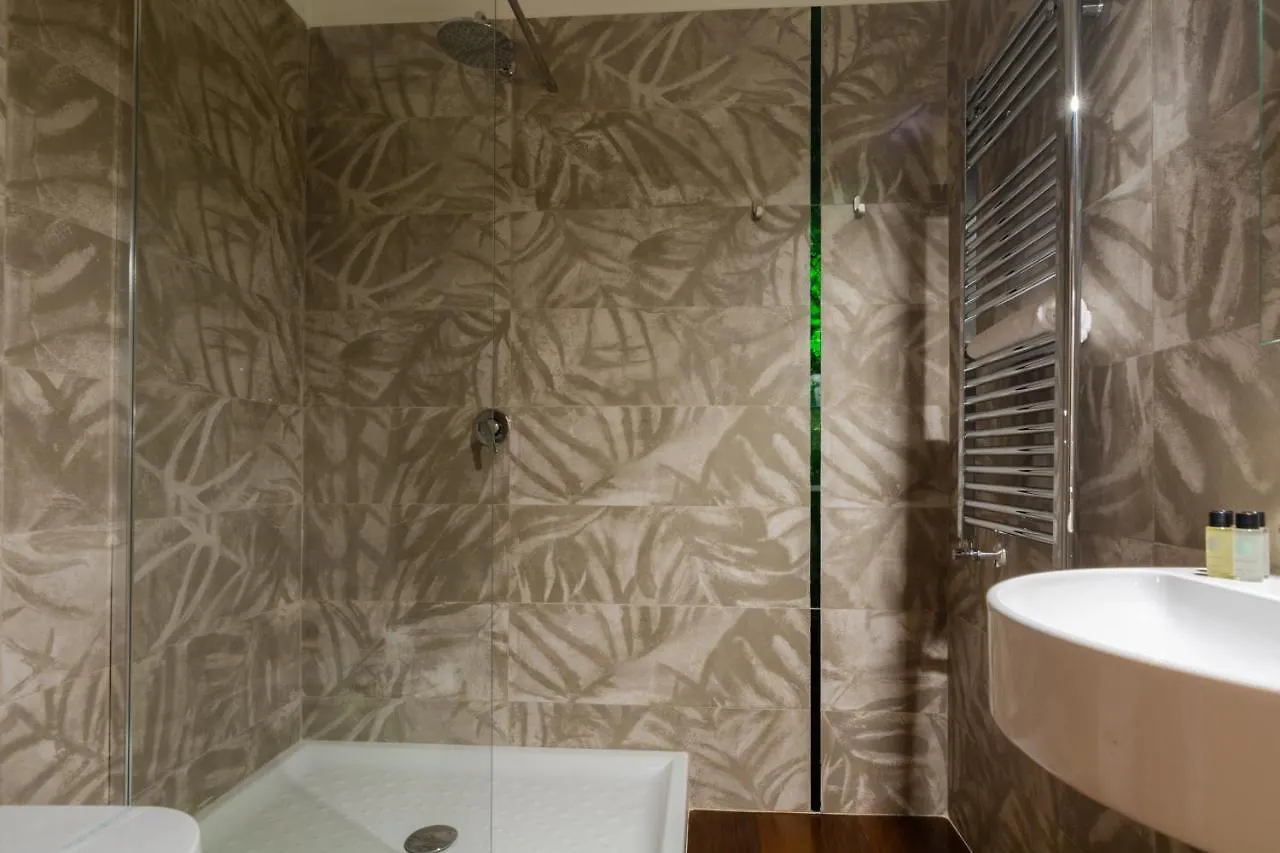 فندق Shine House روما إيطاليا